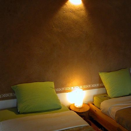 Kasbah Iswan Bed and Breakfast Kelaat-M'Gouna Eksteriør billede
