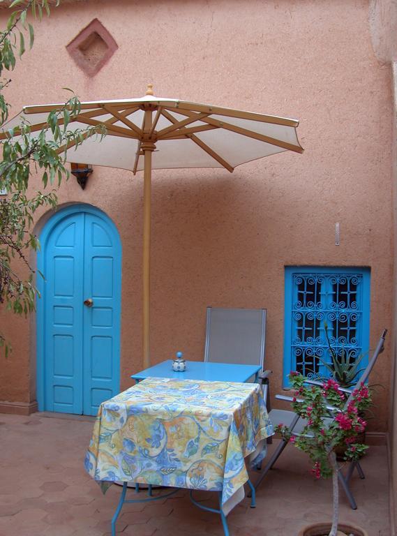 Kasbah Iswan Bed and Breakfast Kelaat-M'Gouna Eksteriør billede