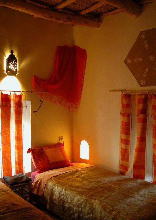 Kasbah Iswan Bed and Breakfast Kelaat-M'Gouna Værelse billede