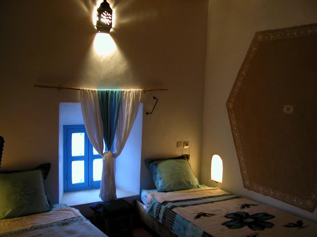 Kasbah Iswan Bed and Breakfast Kelaat-M'Gouna Eksteriør billede