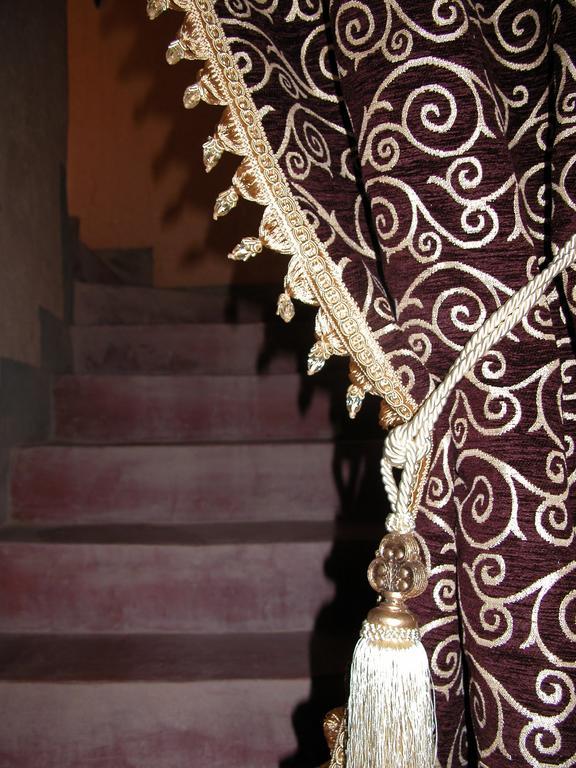 Kasbah Iswan Bed and Breakfast Kelaat-M'Gouna Eksteriør billede